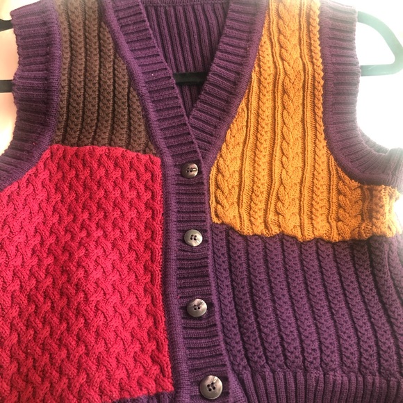 SOLD! Color Block Cropped Sweater - Picture 2 of 3